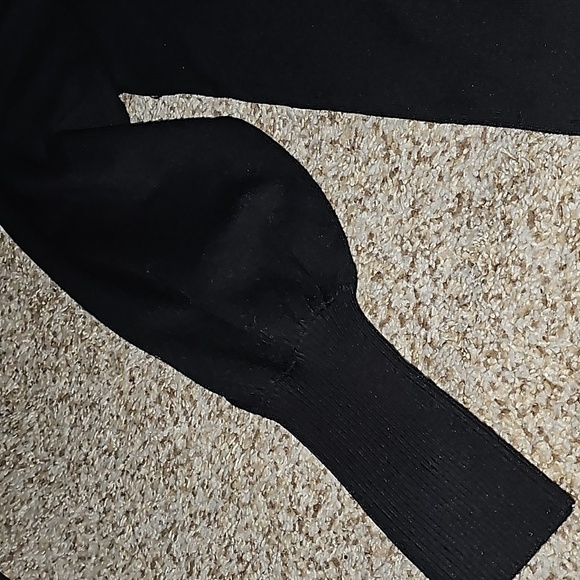 Magaschoni Sweater - Picture 5 of 8